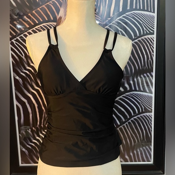 NWOT Cupshe Black Tankini V Neck Ruched Cross Back Small - Picture 3 of 10
